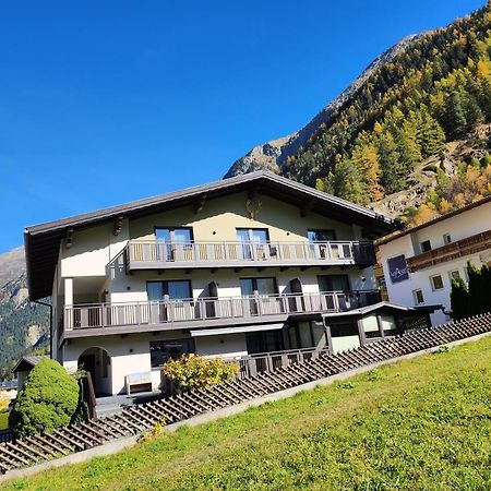 Hotel Bianca'S Bb Sölden Exteriér fotografie
