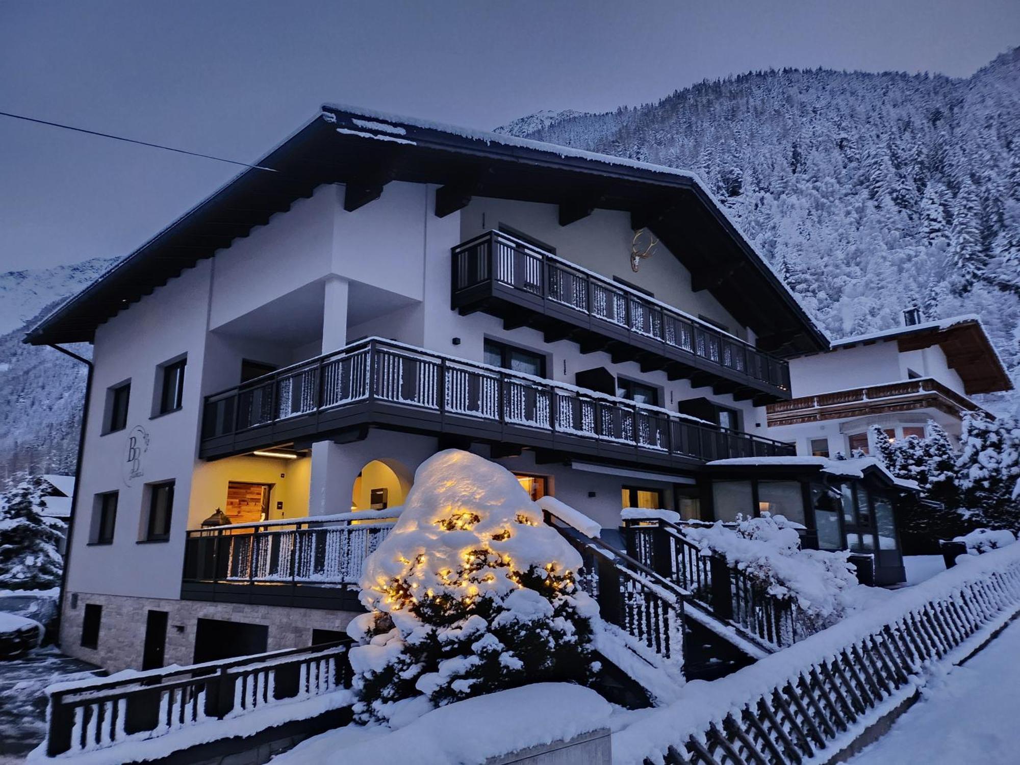 Hotel Bianca'S Bb Sölden Exteriér fotografie